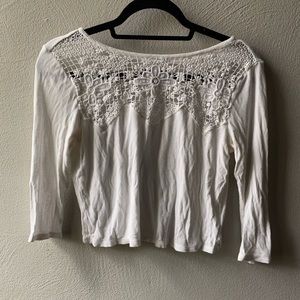 American Eagle White Lace 3/4 Sleeve Top
